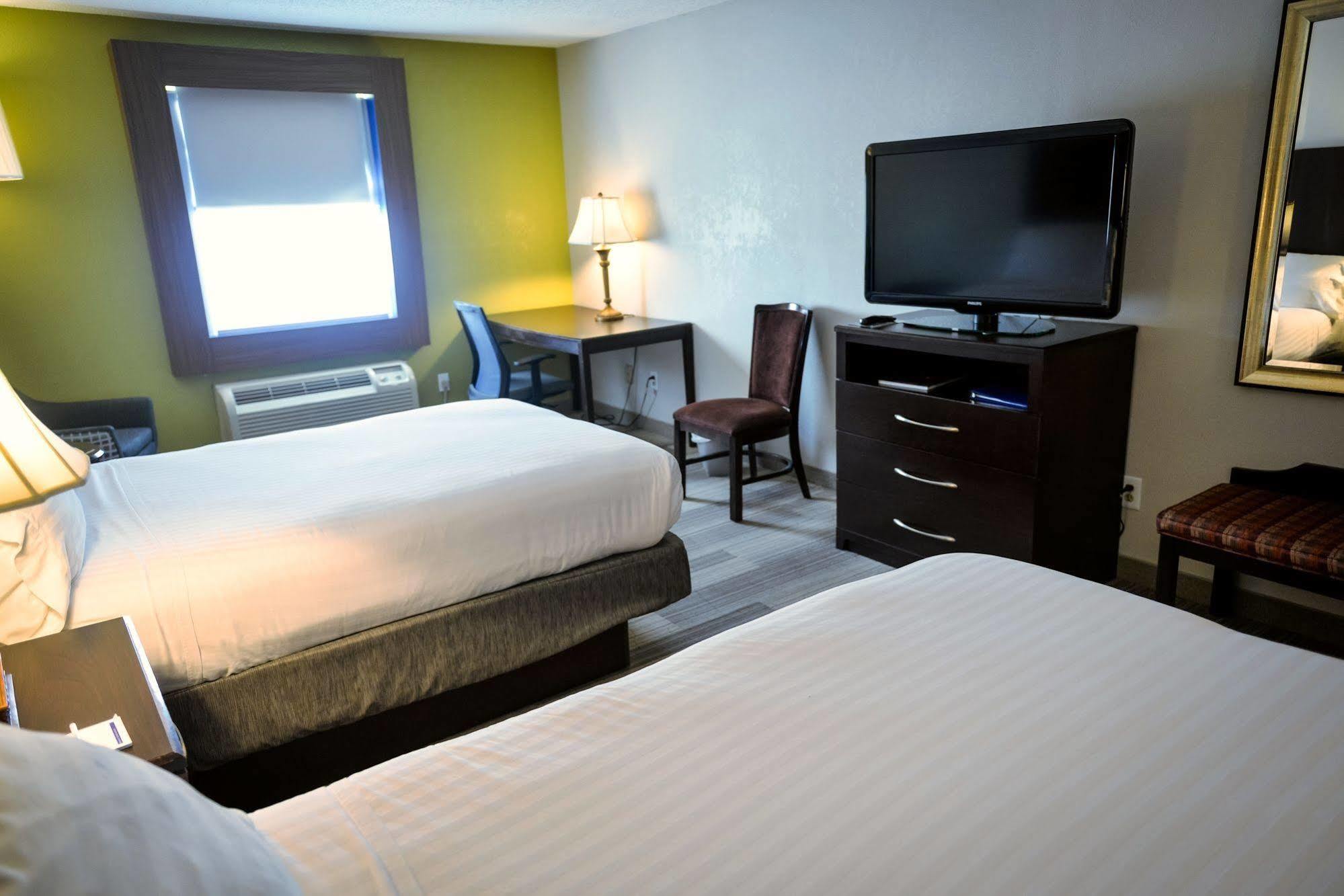 Holiday Inn Express Prince Frederick By Ihg Eksteriør billede